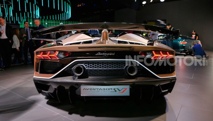 Lamborghini Aventador SVJ Roadster - Foto 9 di 15