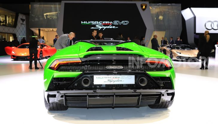 Lamborghini Huracán EVO Spyder - Foto 4 di 32