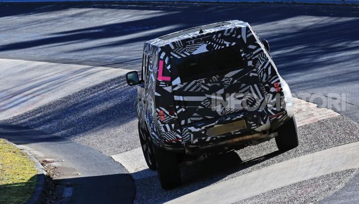 Nuova Land Rover Defender 2020, nuove immagini dei test dinamici - Foto 18 di 18