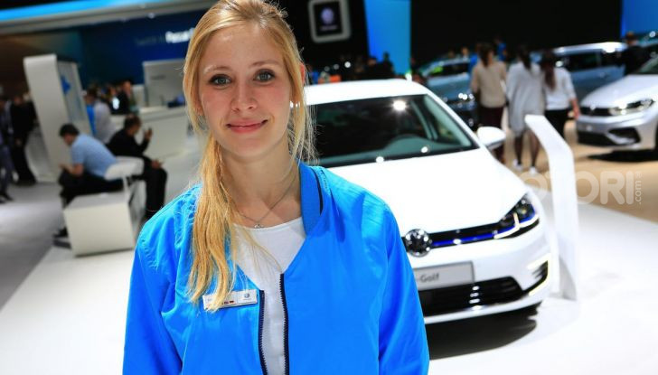 Le ragazze più belle al Salone di Ginevra 2019 - Foto 16 di 27