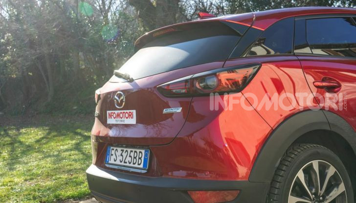 Prova Mazda CX-3 con il benzina da 121CV: tanto divertimento e stile! - Foto 6 di 36