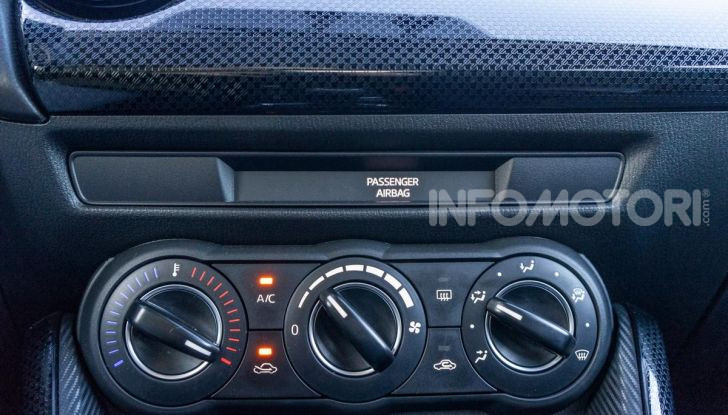 Prova nuova Mazda2: la leggerezza dell’1.5 Skyactiv-G da 90CV a benzina - Foto 10 di 26