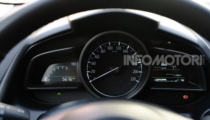 Prova nuova Mazda2: la leggerezza dell’1.5 Skyactiv-G da 90CV a benzina - Foto 9 di 26