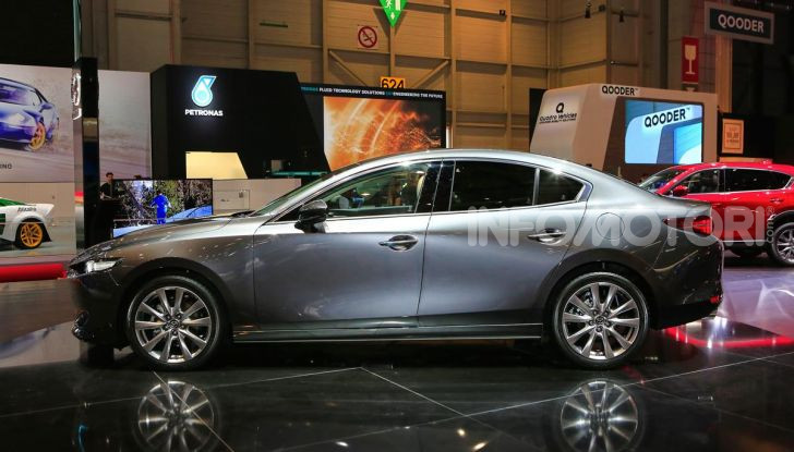 Nuova Mazda3 2019, debutta la quarta generazione della compatta - Foto 11 di 12