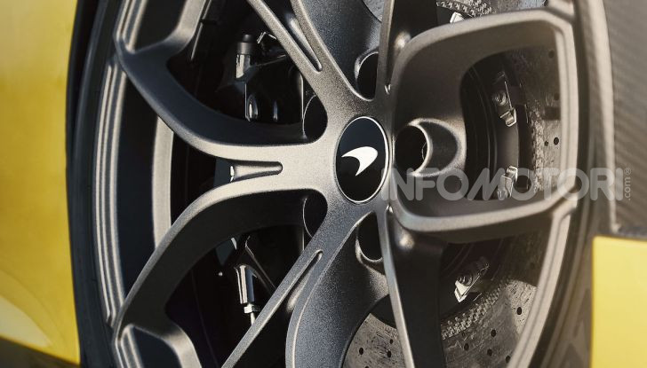 McLaren scalda i motori: pronta una nuova Grand Tourer - Foto 25 di 51