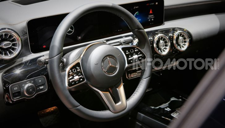 Mercedes CLA Shooting Brake: la berlina tedesca con l’aria da coupé - Foto 17 di 28