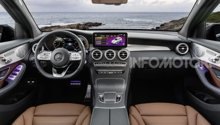 Nuova Mercedes GLC: per la strada e per l’offroad - Foto 5 di 26