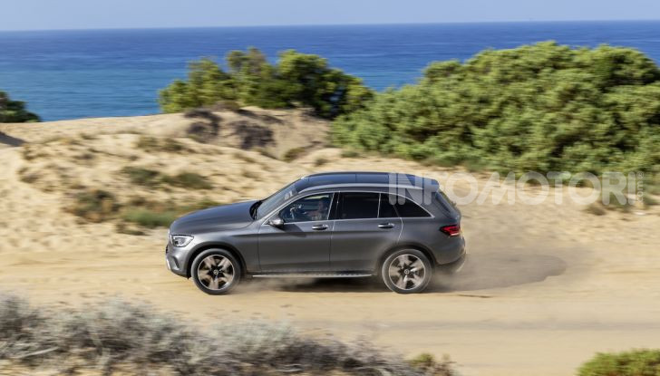 Nuova Mercedes GLC: per la strada e per l’offroad - Foto 8 di 26