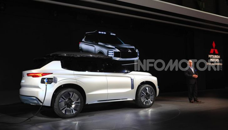 Mitsubishi Engelberg Tourer: SUV elettrico per il Salone di Ginevra 2019 - Foto 22 di 40