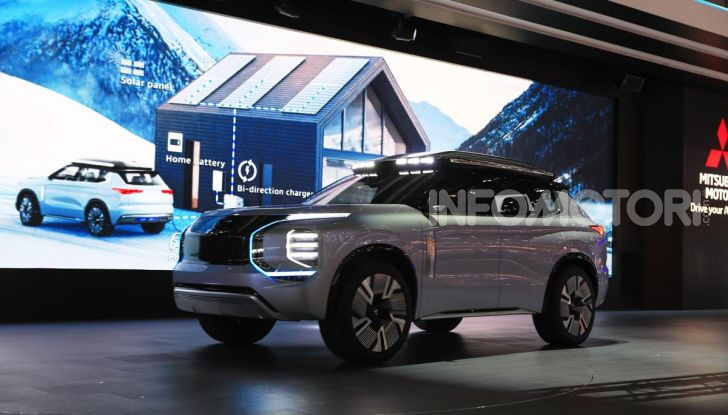Mitsubishi Engelberg Tourer: SUV elettrico per il Salone di Ginevra 2019 - Foto 36 di 40