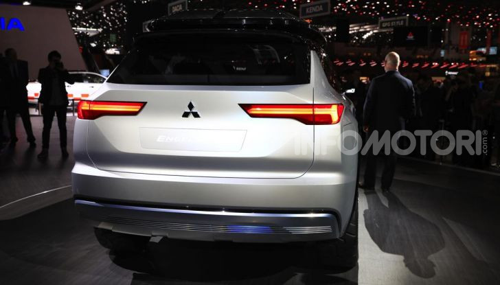 Mitsubishi Engelberg Tourer: SUV elettrico per il Salone di Ginevra 2019 - Foto 11 di 40