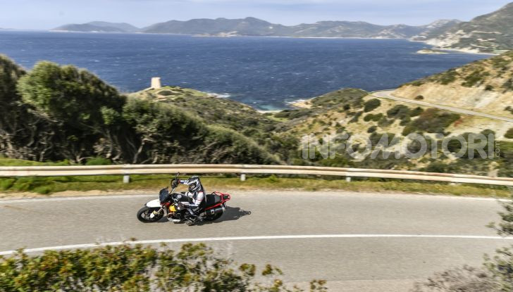 Moto Guzzi V85TT: tutte le novità della versione 2021 - Foto 5 di 116