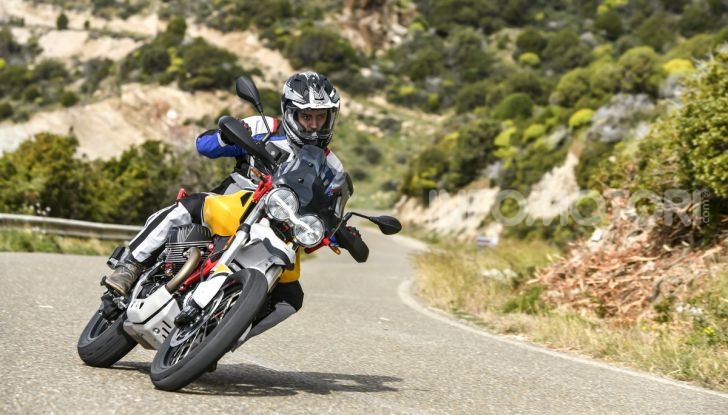 Moto Guzzi V85TT: tutte le novità della versione 2021 - Foto 32 di 116