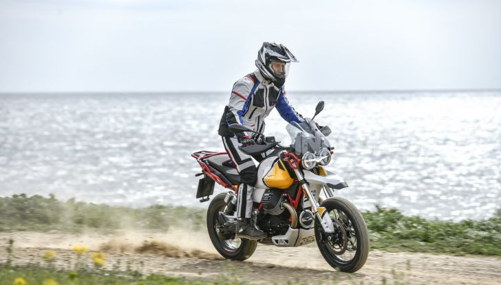 Moto Guzzi V85TT: tutte le novità della versione 2021 - Foto 45 di 116