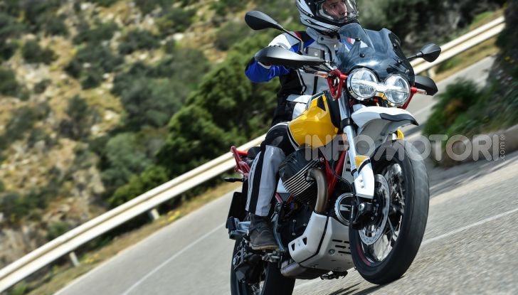 Moto Guzzi V85TT: tutte le novità della versione 2021 - Foto 51 di 116