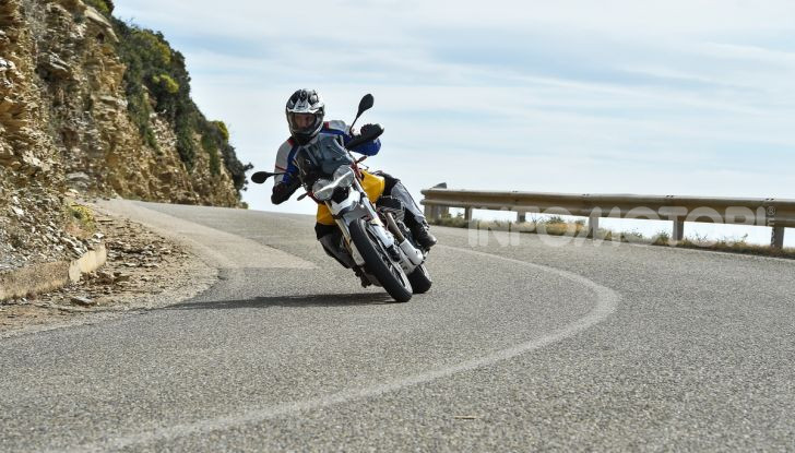 Moto Guzzi V85TT: tutte le novità della versione 2021 - Foto 56 di 116