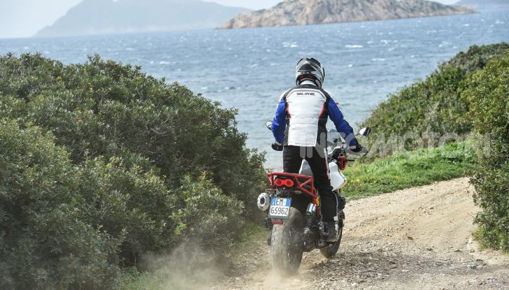 Moto Guzzi V85TT: tutte le novità della versione 2021 - Foto 75 di 116