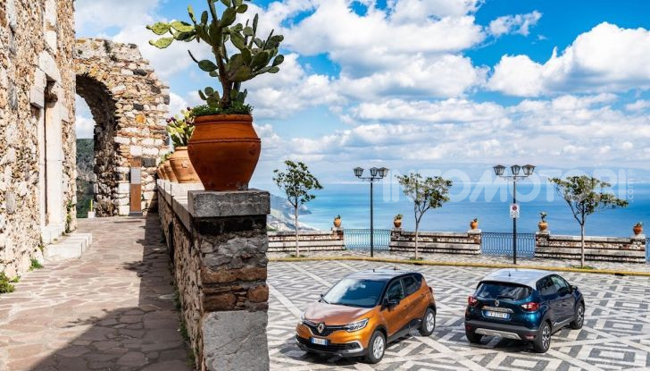 Nuova Renault Captur Sport Edition, primo contatto su strada e prestazioni - Foto 5 di 11