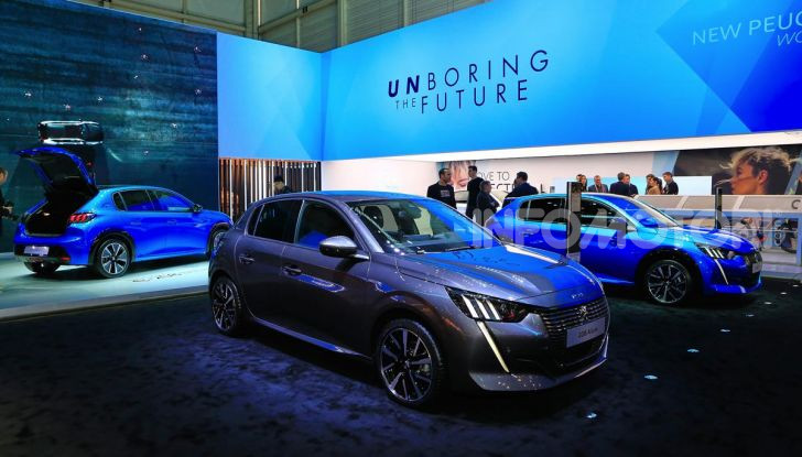 Nuova Peugeot 208 2019: caratteristiche, allestimenti e prezzi - Foto 30 di 44