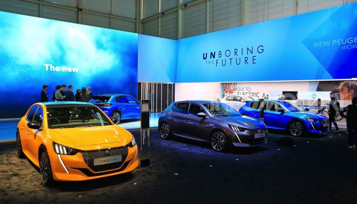 Nuova Peugeot 208 2019: caratteristiche, allestimenti e prezzi - Foto 3 di 44