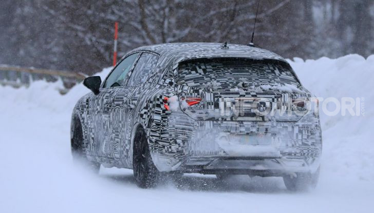 Nuova Seat Leon 2020, linee riviste e tecnologia ibrida - Foto 24 di 31