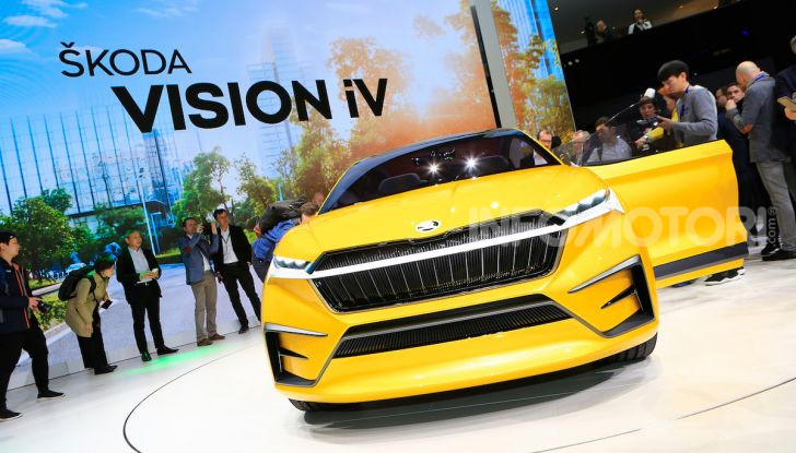 Skoda Vision iV: a Ginevra arriva l’auto elettrica del futuro - Foto 9 di 35