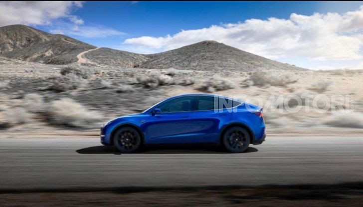 Tesla Model Y ordinabile in Italia da 57.980 euro - Foto 7 di 33