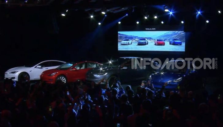 Tesla Model Y ordinabile in Italia da 57.980 euro - Foto 33 di 33