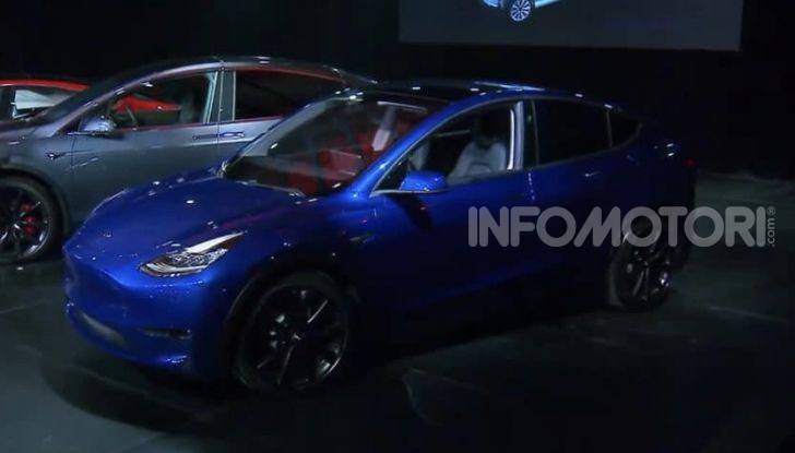 Tesla Model Y ordinabile in Italia da 57.980 euro - Foto 32 di 33