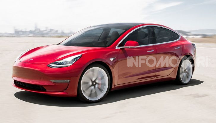 Una Tesla Model 3 a Capo Nord per testare la batteria - Foto 6 di 9