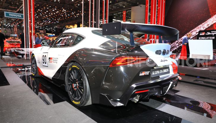 La guida autonoma arriva in pista: questa Toyota Supra fa drifting da sola! - Foto 11 di 22