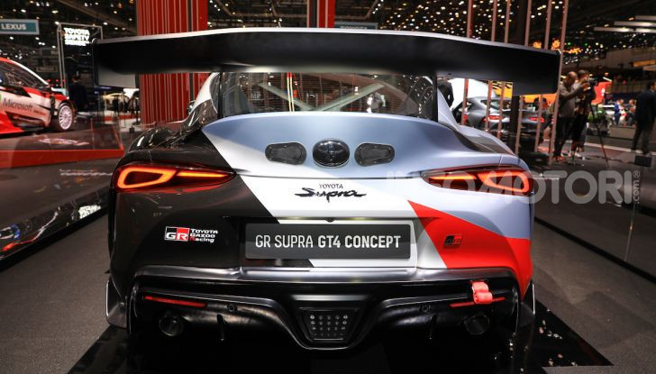 La guida autonoma arriva in pista: questa Toyota Supra fa drifting da sola! - Foto 18 di 22