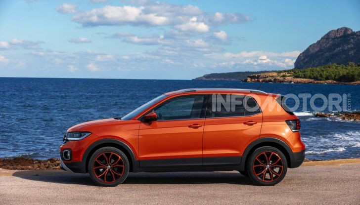 [VIDEO] Prova Volkswagen T-Cross: il crossover comodo per far viaggiare il mercato - Foto 23 di 35