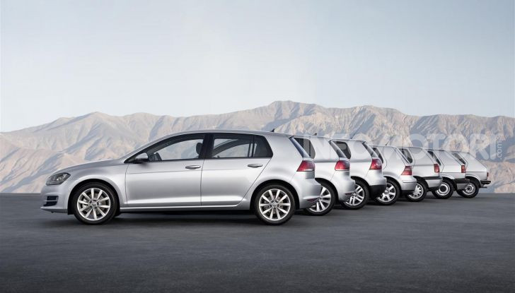 Volkswagen Golf: 45 anni di storia in continua evoluzione - Foto 2 di 12