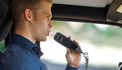 Alcolock obbligatorio: il Parlamento europeo dice sì