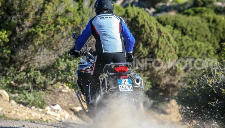 BMW F850 GS Adventure: prezzo, prova e caratteristiche del modello 2019 - Foto 43 di 74