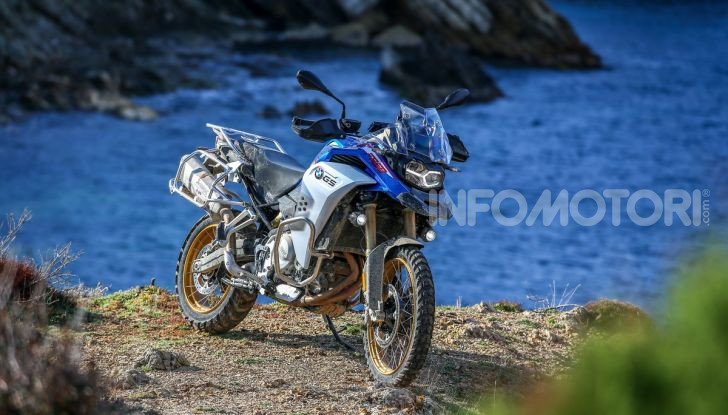 BMW F850 GS Adventure: prezzo, prova e caratteristiche del modello 2019 - Foto 3 di 74