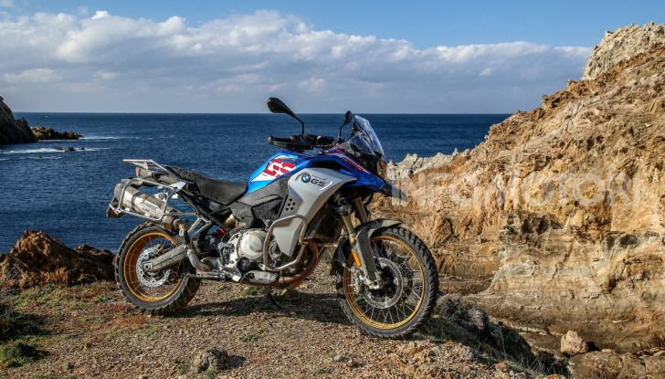 BMW F850 GS Adventure: prezzo, prova e caratteristiche del modello 2019 - Foto 7 di 74