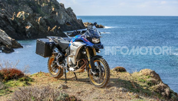 BMW F850 GS Adventure: prezzo, prova e caratteristiche del modello 2019 - Foto 14 di 74