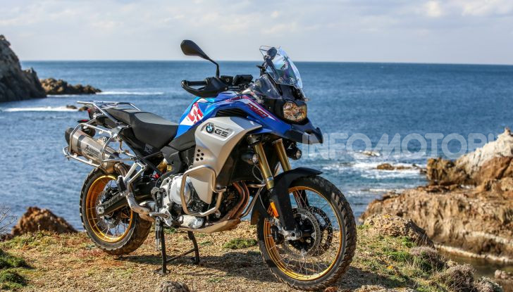 BMW F850 GS Adventure: prezzo, prova e caratteristiche del modello 2019 - Foto 21 di 74