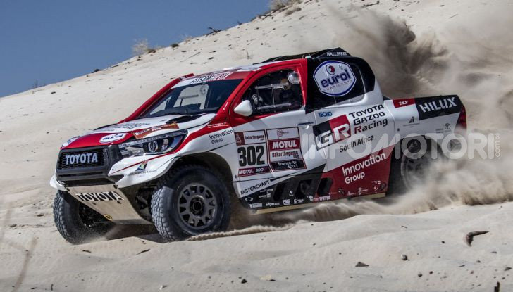 Alonso alla prossima Dakar su Toyota Hilux? - Foto 3 di 8