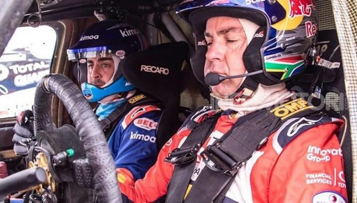 Alonso alla prossima Dakar su Toyota Hilux? - Foto 6 di 8