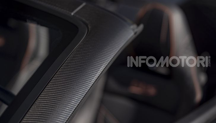 Aston Martin DBS Superleggera: arriva la versione Volante - Foto 2 di 12