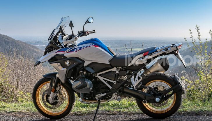 Prova BMW R 1250 GS 2019: la regina è ancora più nuova con lo ShiftCam - Foto 21 di 48