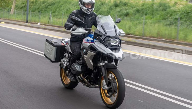 Prova BMW R 1250 GS 2019: la regina è ancora più nuova con lo ShiftCam - Foto 34 di 48