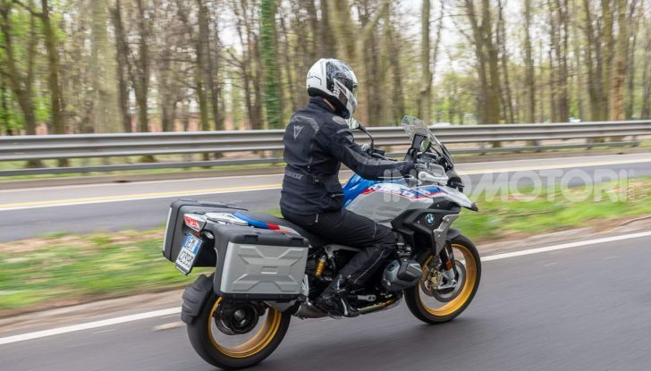 Prova BMW R 1250 GS 2019: la regina è ancora più nuova con lo ShiftCam - Foto 44 di 48