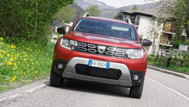 Prova video Dacia Duster Techroad: il SUV low cost “speciale” - Foto 3 di 61