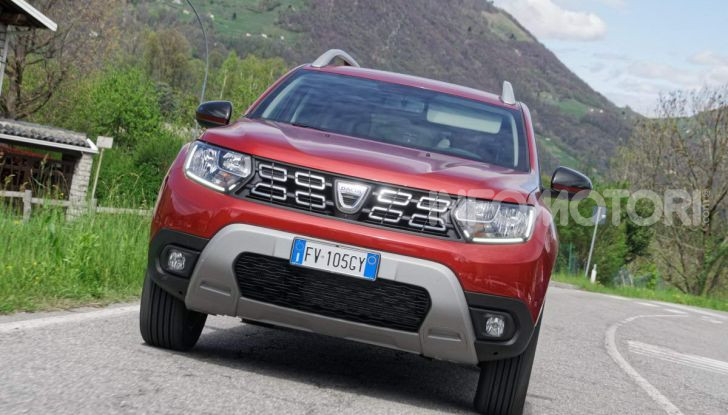 Prova video Dacia Duster Techroad: il SUV low cost “speciale” - Foto 1 di 61
