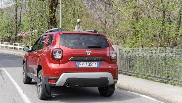 Prova video Dacia Duster Techroad: il SUV low cost “speciale” - Foto 15 di 61