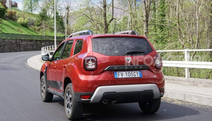 Prova video Dacia Duster Techroad: il SUV low cost “speciale” - Foto 16 di 61
